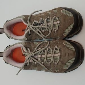 Merrell Air Cushion Hiking Performance Wear